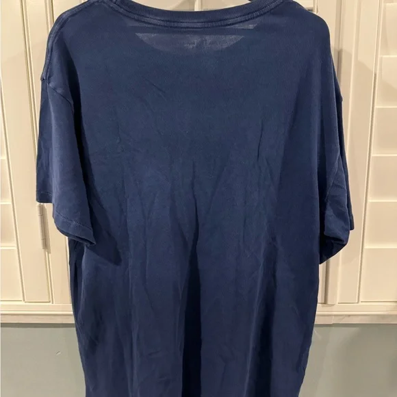 I stole my boyfriends shirt blue smiley face cotton t shirt medium - Picture 4 of 5